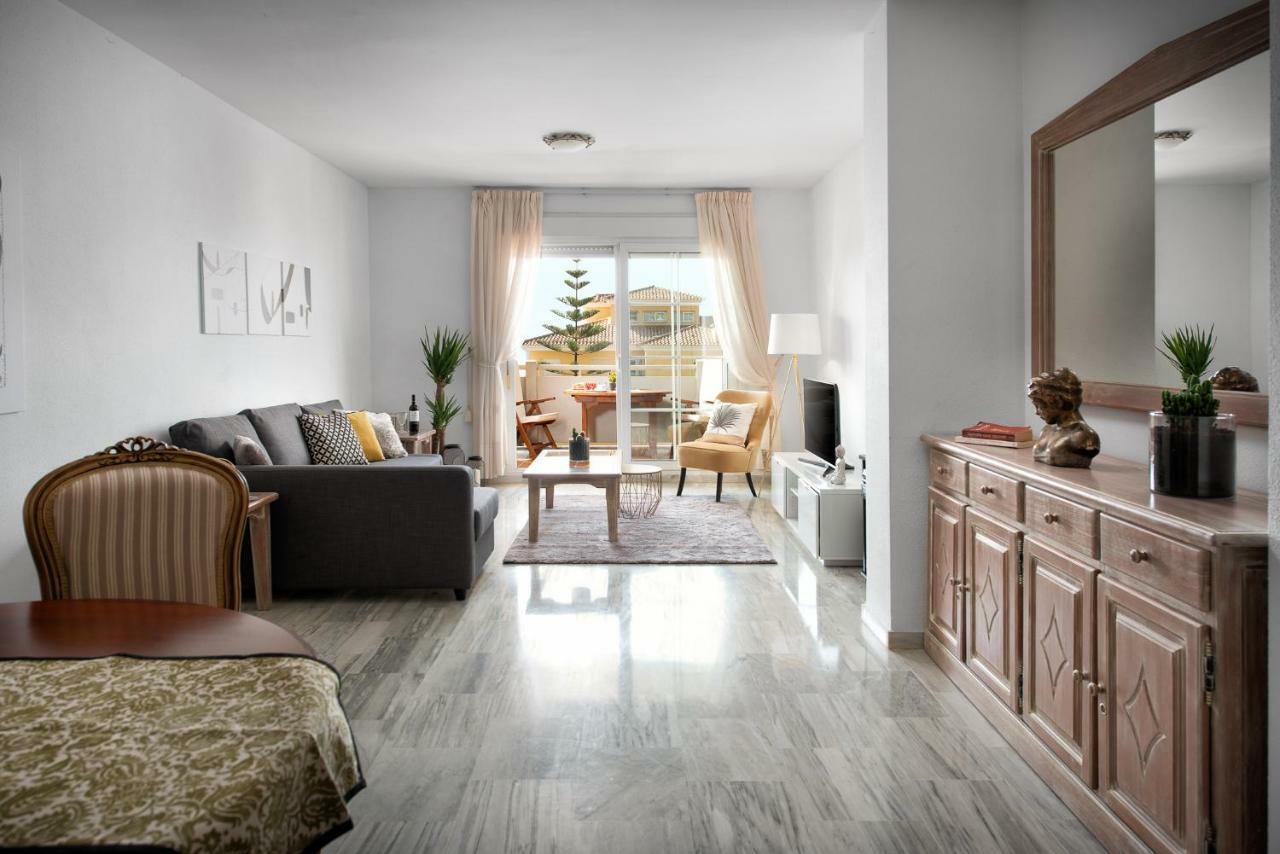 First Line Golf In Cabopino Apartemen *
